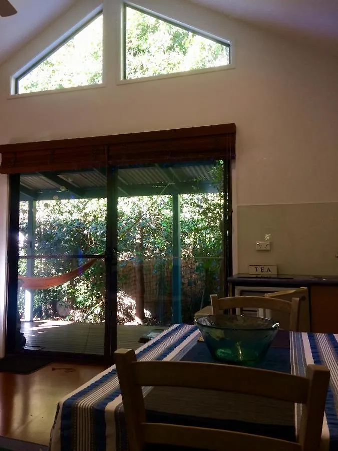 Гостевой дом Byron Beach Cabin Байрон-Бей Австралия